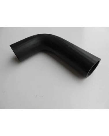 Manguito superior radiador Kubota B7000